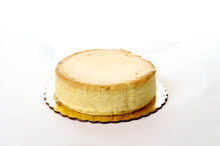 Load image into Gallery viewer, 7 Inch Round Cheesecakes for Pick Up - Bovella&#39;s Cafe
