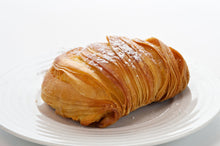 Load image into Gallery viewer, Large Pastries for Pick Up - Bovella&#39;s Cafe
